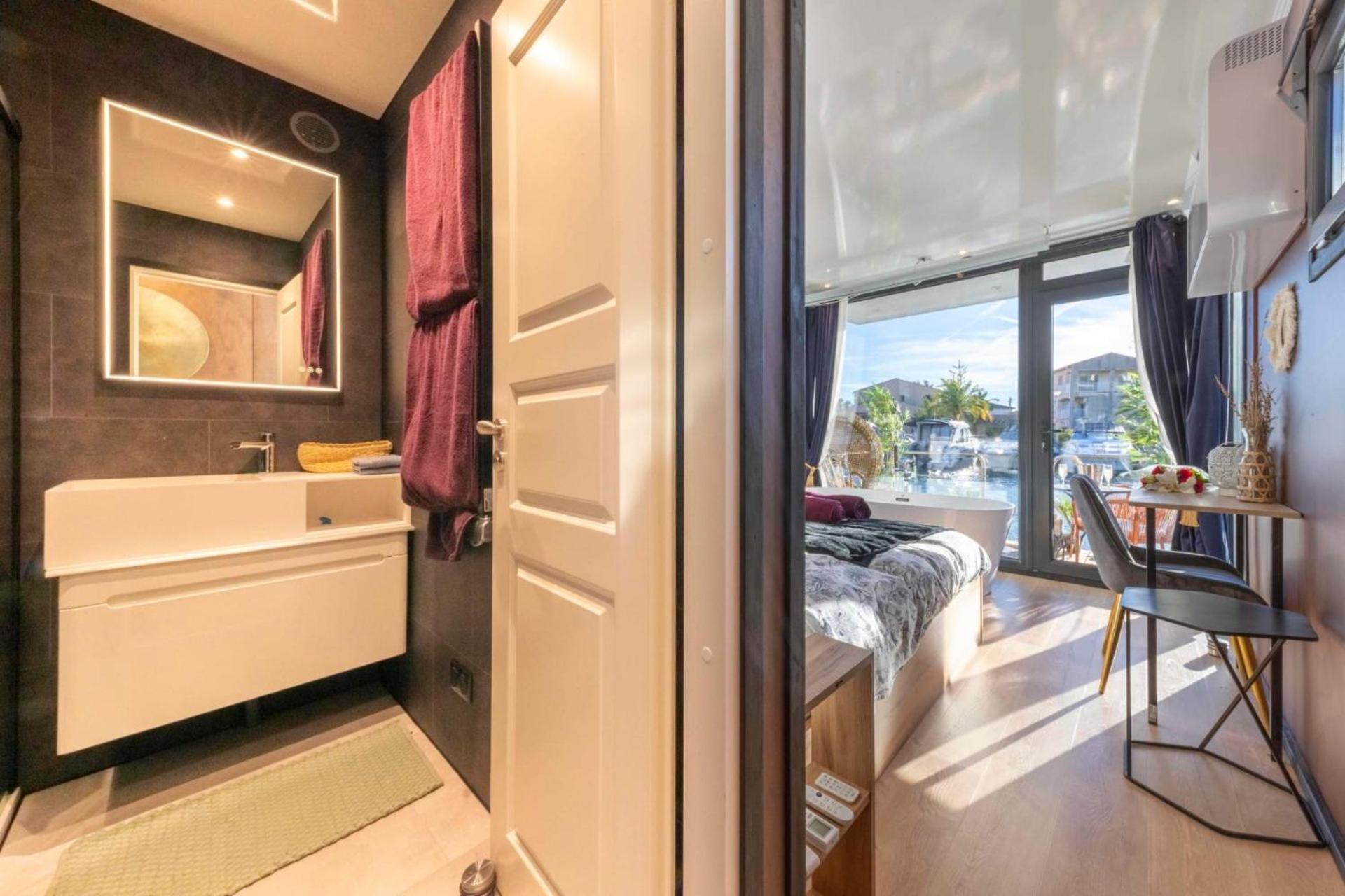 Escale Royale Frejus Otel Oda fotoğraf