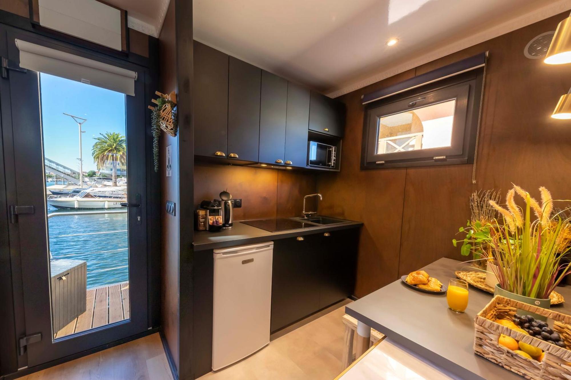 Escale Royale Frejus Otel Oda fotoğraf